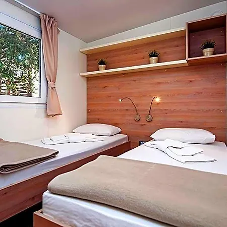Eurocamp Mobile Homes At Porton Nature Hideouts Kompleks wypoczynkowy Rovinj