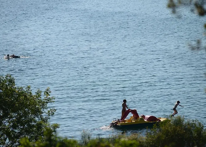 Eurocamp Mobile Homes At Porton Nature Hideouts * Rovinj